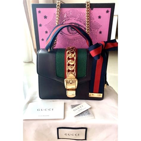 gucci sylvie mini ราคา|กระเป๋ามินิดีไซเนอร์สำหรับผู้หญิง TH .